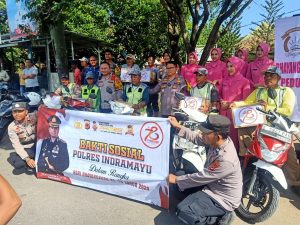 Ribuan Warga Indramayu  Dapat Sembako Gratis, Kapolres Indramayu: Ini Dalam Rangka Hut Bhayangkara Ke-78