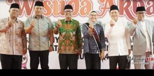 Bupati Indramayu Serahkan Insentif Guru MDTA Selama 4 Bulan Sebesar Rp4,3 Miliar