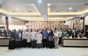 Plt Kepala Disduk P3A Indramayu Buka Seminar Parenting Terkait Peringatan Hari Ibu Tahun 2024