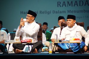 Ustad H. Akri Patrio Sampaikan  Ceramah pada Tablig Akbar Peringatan Nuzulul Qur’an di Indramayu
