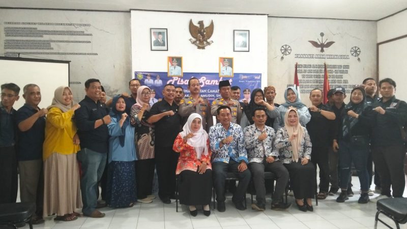 Pisah Sambut Camat dan Sekmat Kecamatan Bongas:  Tak Ada Kata Pisah, Tali Silaturahmi Terus Terjalin